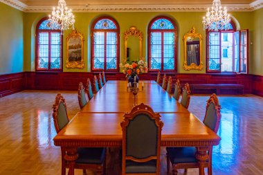 Riga, Letonya, 24 Haziran 2022: Letonya 'nın başkenti Riga, Letonya' daki siyah noktalar evinin içi..