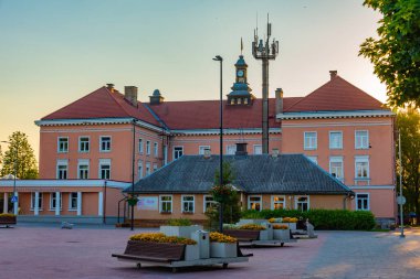 Otepaa, Estonya, 26 Haziran 2022: Estonya 'daki Otepaa turizm ofisi.