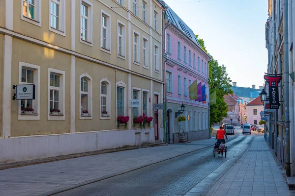 2022年6月27日 爱沙尼亚塔尔图 爱沙尼亚塔尔图老城的街道 — 图库照片