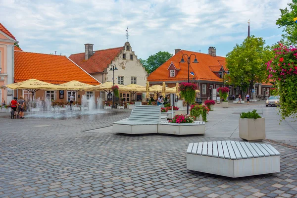 Kuressaare Estónia Julho 2022 Praça Principal Cidade Estónia Kuressaare — Fotografia de Stock