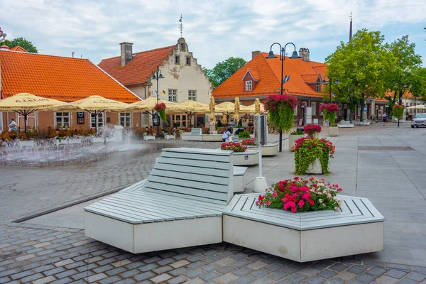 Kuressaare Estónia Julho 2022 Praça Principal Cidade Estónia Kuressaare — Fotografia de Stock