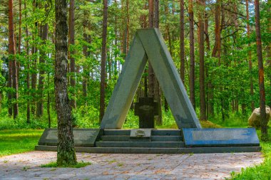 Paneriai, Litvanya, 7 Temmuz 2022: Litvanya 'daki Paneriai Katliamı kurbanlarının anısına.