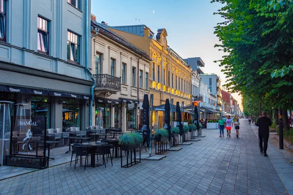 Kaunas Litouwen Juli 2022 Uitgaansleven Bij Laisves Gatve Het Centrum — Stockfoto