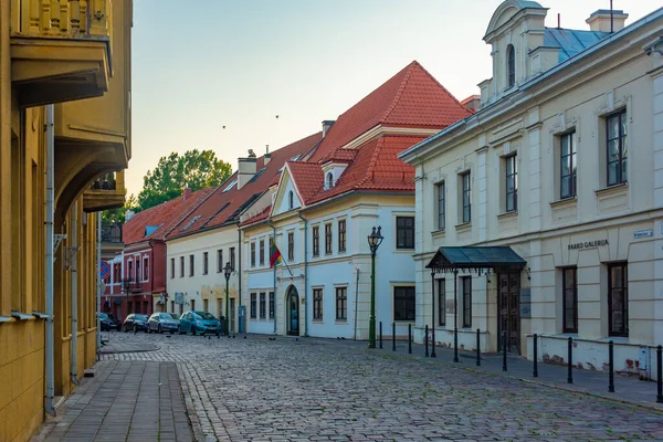 Kaunas Lituanie Juillet 2022 Vue Lever Soleil Sur Une Rue — Photo