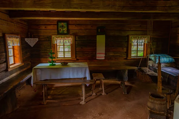 リトアニア ルムシキウ2022年7月5日 カウナスのリトアニア民族野外博物館内部 — ストック写真