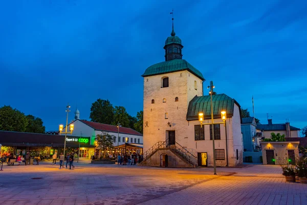 2022年7月16日スウェーデン ヴァデステナ市 スウェーデンの町役場の夕景 Vadstena Image — ストック写真