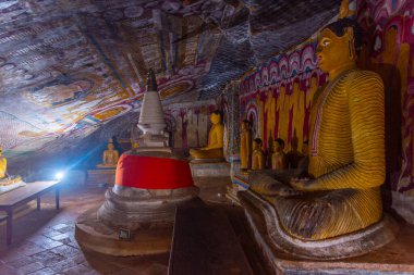Dambulla, Sri Lanka, 10 Şubat 2022: Sri Lanka 'daki Dambulla Mağara Tapınağı Kompleksi.
