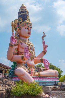 Trincomalee, Sri Lanka, 6 Şubat 2022: Trincomalee, Sri Lanka 'da Kandasamy kovil.