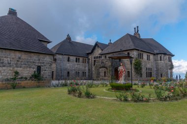 Haputale, Sri Lanka, 29 Ocak 2022: Haputale, Sri Lanka yakınlarındaki Adisham Manastırı.