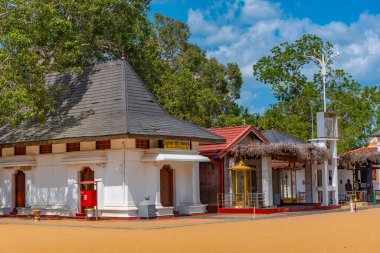 Kataragama, Sri Lanka, 27 Ocak 2022: Kataragama, Sri Lanka 'daki Maha Devale türbesi.