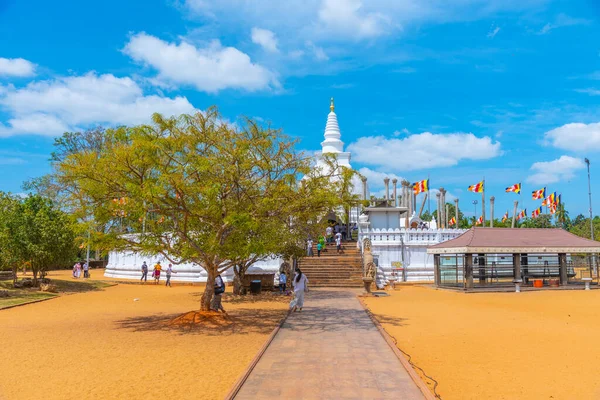 Anuradhapura Sri Lanka February 2022 Thuparamaya Dagaba Anuradhapura Sri Lanka — Stock Photo, Image