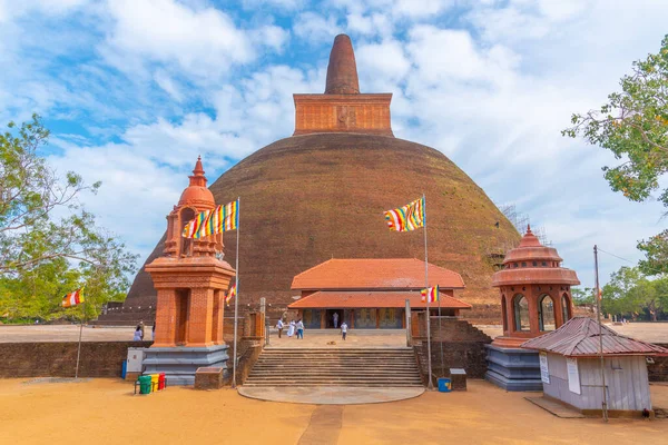 stock image Anuradhapura, Sri Lanka, February 9, 2022: abhayagiri dagoba at Anuradhapura at Sri Lanka.