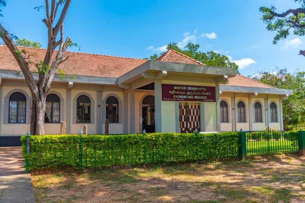 stock image Kataragama, Sri Lanka, January 27, 2022: Kataragama museum displaying religiouos artifacts in Sri Lanka.