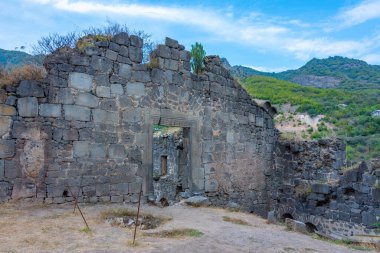 Ermenistan 'daki Akhtala Manastırı Kalesi