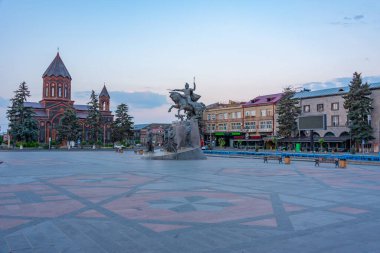 Ermenistan 'ın Gyumri Belediyesi' nin günbatımı görünümü