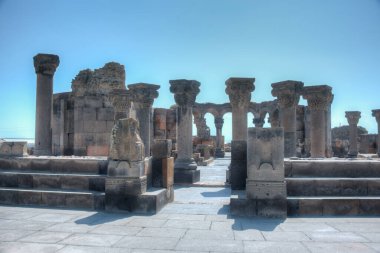 zvartnots Katedrali Ermenistan'ın kalıntıları