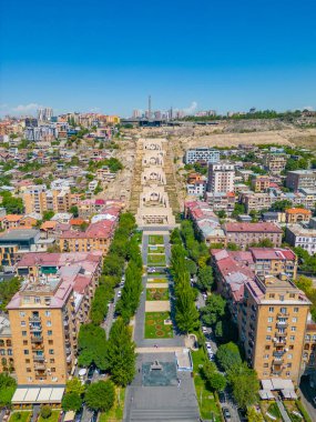 Erivan Şelalesi Ermenistan 'da güneşli bir günde izlendi