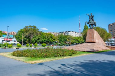 Erivan Ermenistan 'daki Sparapet Vartan Mamikonian heykeli