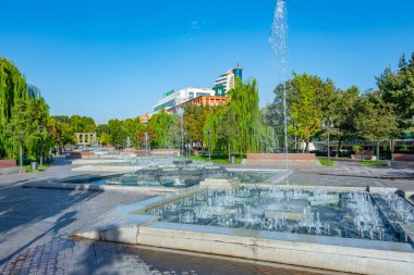 Erivan, Ermenistan 'daki Vardanya Parkı' nda Çeşmeler