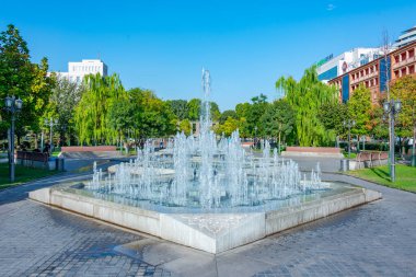 Erivan, Ermenistan 'daki Vardanya Parkı' nda Çeşmeler