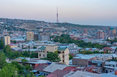 Ermenistan 'da Erivan' ın günbatımı manzarası