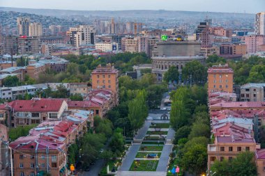 Ermenistan 'da Erivan' ın günbatımı manzarası