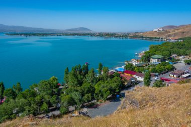 Ermenistan 'daki Sevan Gölü' nde yaz günü