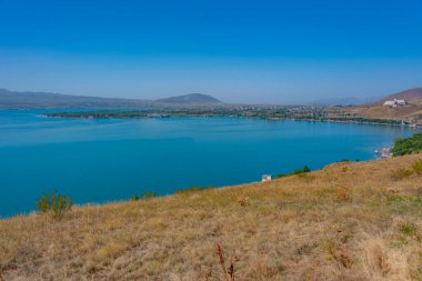 Ermenistan 'daki Sevan Gölü' nde yaz günü