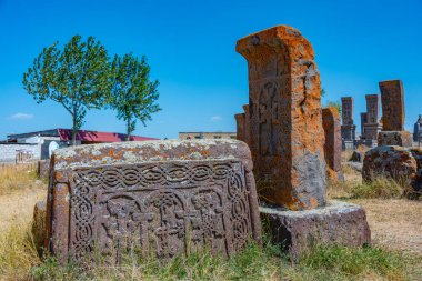 Khachkars 'lı Noratus mezarlığı - Ermenistan' da antik mezar taşları