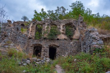 Eski Khndzoresk Ermenistan 'daki terk edilmiş mağara kasabası