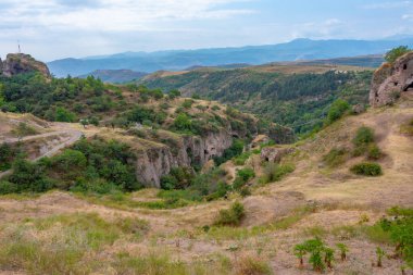 Eski Khndzoresk Ermenistan 'daki terk edilmiş mağara kasabası