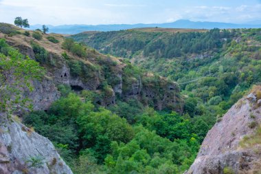 Eski Khndzoresk Ermenistan 'daki terk edilmiş mağara kasabası