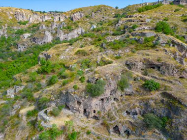Eski Khndzoresk Ermenistan 'daki terk edilmiş mağara kasabası