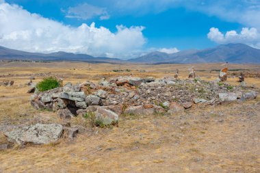 Zorats Karer namı diğer Karahunj Ermenistan 'daki antik tapınak