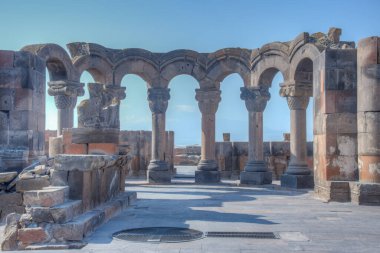 zvartnots Katedrali Ermenistan'ın kalıntıları