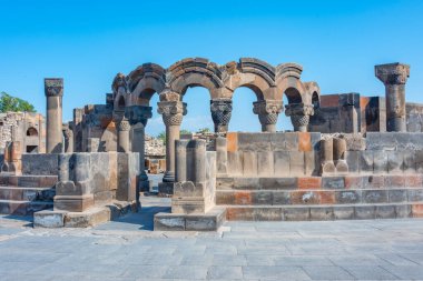 zvartnots Katedrali Ermenistan'ın kalıntıları