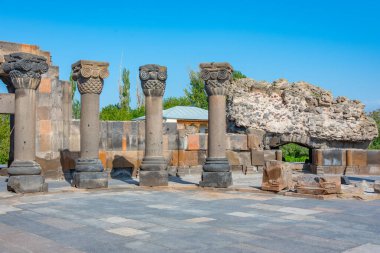 zvartnots Katedrali Ermenistan'ın kalıntıları