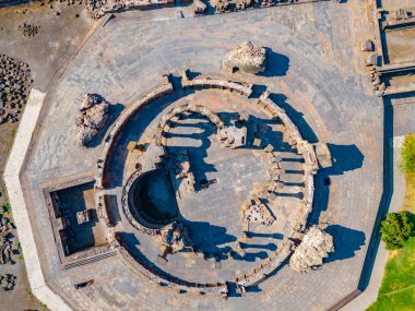 zvartnots Katedrali Ermenistan'ın kalıntıları