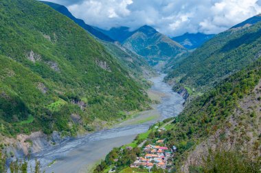 Azerbaycan 'daki Ilisu ulusal parkının doğal manzarası