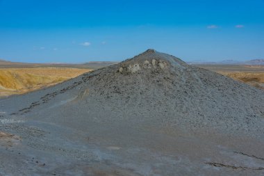 Azerbaycan 'daki Qobustan çamur volkanları