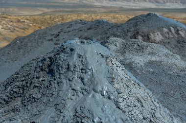 Azerbaycan 'daki Qobustan çamur volkanları