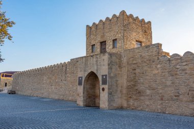 Ateshgah Azerbaycan 'daki Zoroastrian Ateş Tapınağı