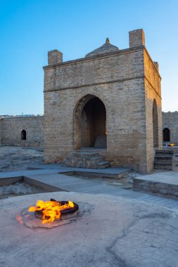 Ateshgah Azerbaycan 'daki Zoroastrian Ateş Tapınağı