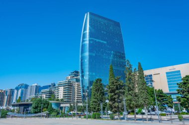 Bakü 'nün merkezindeki yüksek binalar, Azerbaycan