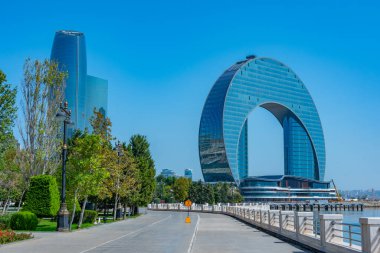 Bakü, Azerbaycan 'da yaz günü.