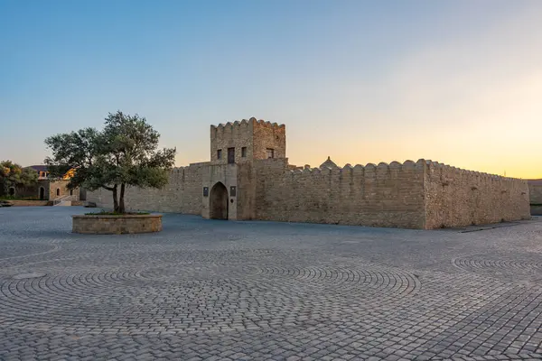 Ateshgah Azerbaycan 'daki Zoroastrian Ateş Tapınağı