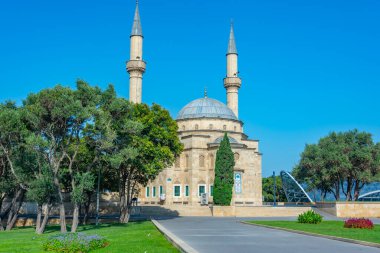 Bakü, Azerbaycan 'daki Şehitler Sokağı Camii