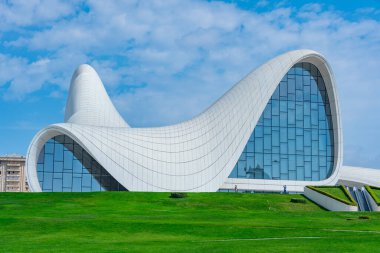 Bakü 'deki Heydar Aliyev Merkezi, Azerbaycan