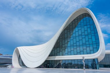 Bakü 'deki Heydar Aliyev Merkezi, Azerbaycan