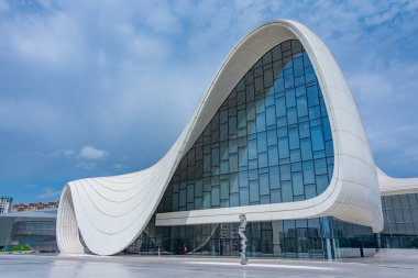 Bakü 'deki Heydar Aliyev Merkezi, Azerbaycan